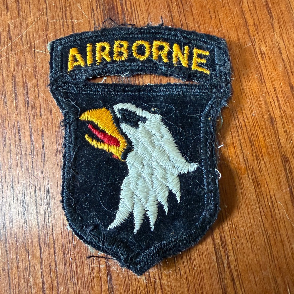 Vintage WWII 101st Airborne Division Screaming Eagles Patch Military Black WWII